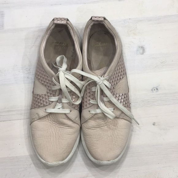 Clark’s leather sneakers with max cushion sz 9 - Picture 4 of 4